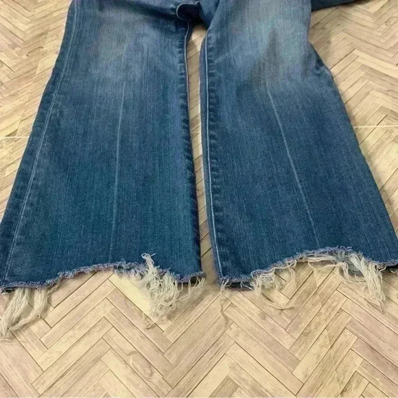 Madewell Cali Demi-Boot Jeans in Preston Wash Raw-Hem Edition Size 26 - Picture 9 of 13